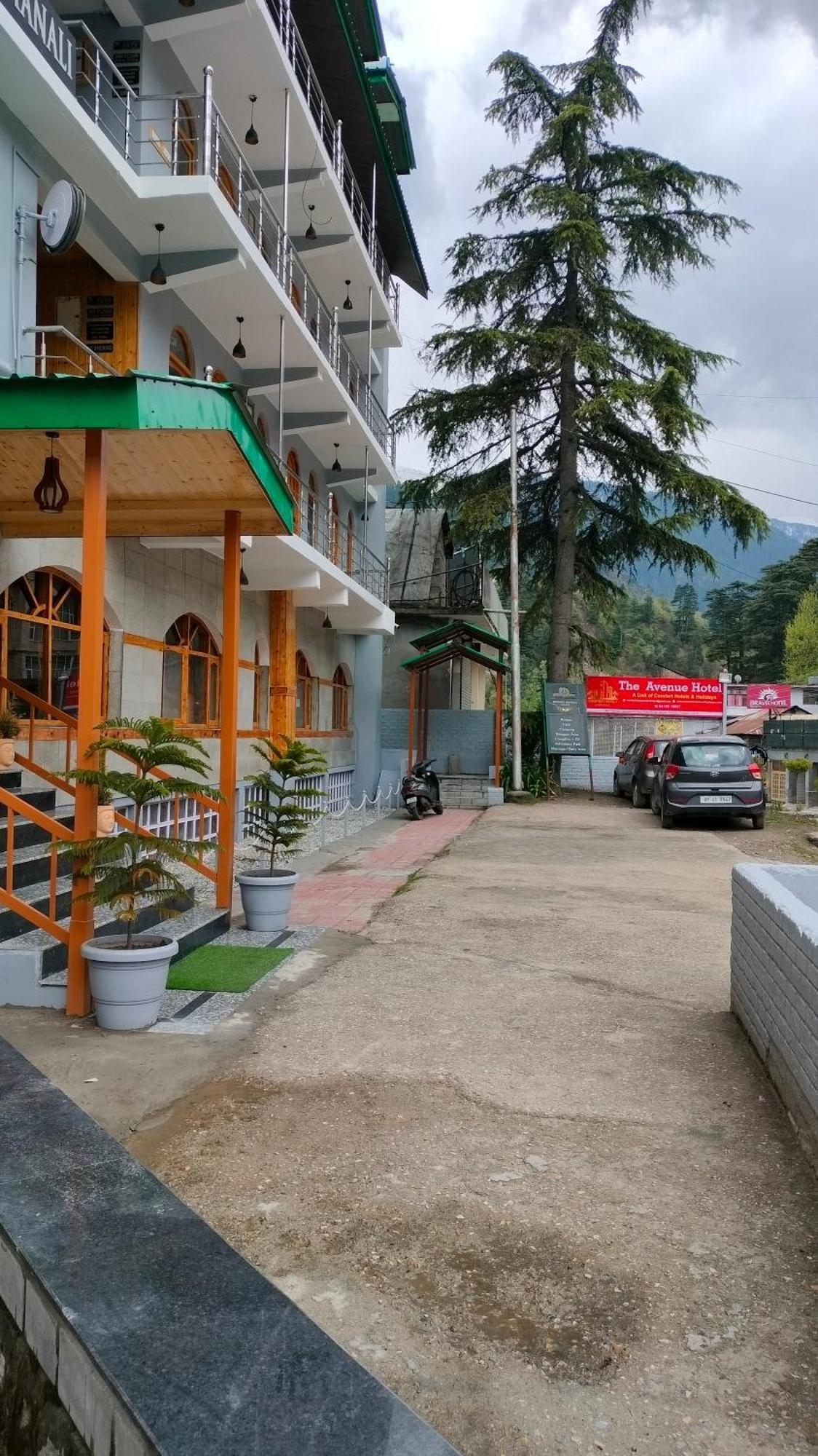 The Avenue Hotel , Manali A River Side Hotel Kültér fotó